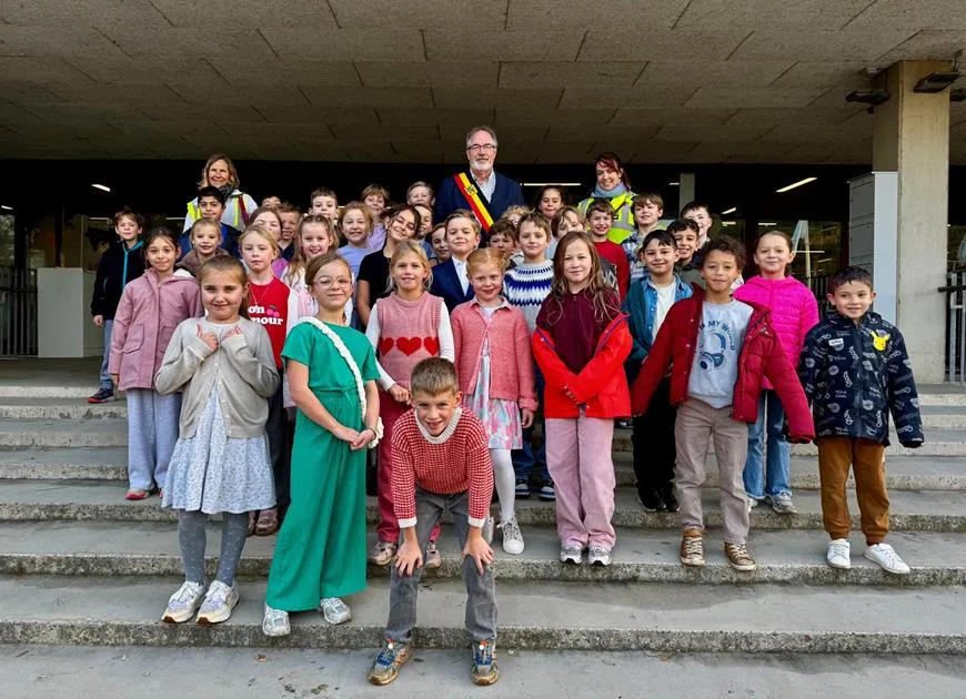 Basisschool Klimop bezoekt gemeentehuis Bonheiden