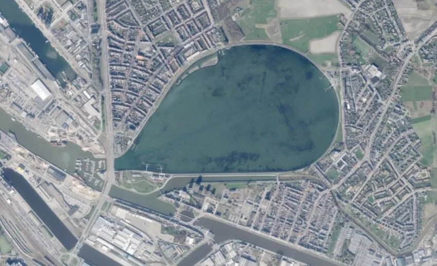 Onderhoudswerken aan Spuikom Oostende